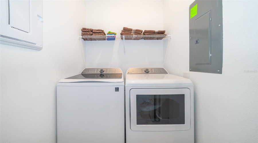 KISSIMMEE, Florida 34746, 5 Bedrooms Bedrooms, ,4 BathroomsBathrooms,Residential,For Sale,PROTAGONIST,0,MFRO6333708