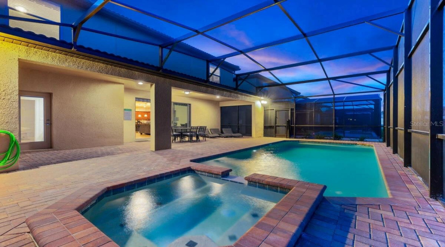 KISSIMMEE, Florida 34747, 9 Bedrooms Bedrooms, ,6 BathroomsBathrooms,Residential,For Sale,LIMA,0,MFRO6383306