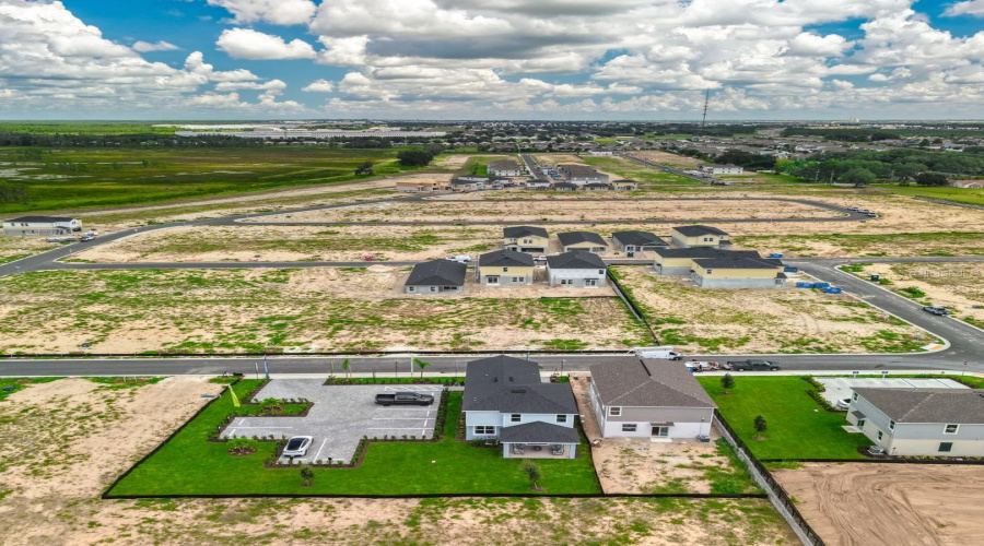 DAVENPORT, Florida 33837, 3 Bedrooms Bedrooms, ,2 BathroomsBathrooms,Residential,For Sale,RANGER,0,MFRO6384950