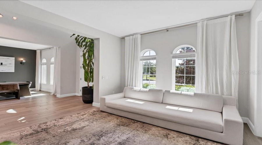 ORLANDO, Florida 32836, 6 Bedrooms Bedrooms, ,5 BathroomsBathrooms,Residential,For Sale,LUDINGTON,0,MFRO6384666