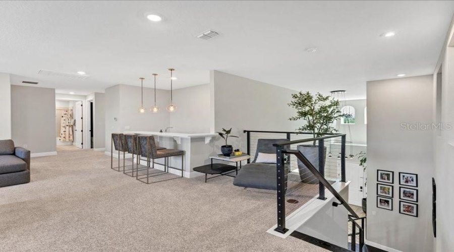 ORLANDO, Florida 32836, 6 Bedrooms Bedrooms, ,5 BathroomsBathrooms,Residential,For Sale,LUDINGTON,0,MFRO6384666