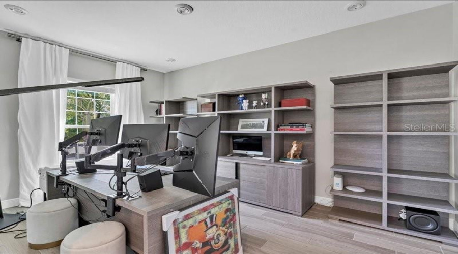 ORLANDO, Florida 32836, 6 Bedrooms Bedrooms, ,5 BathroomsBathrooms,Residential,For Sale,LUDINGTON,0,MFRO6384666