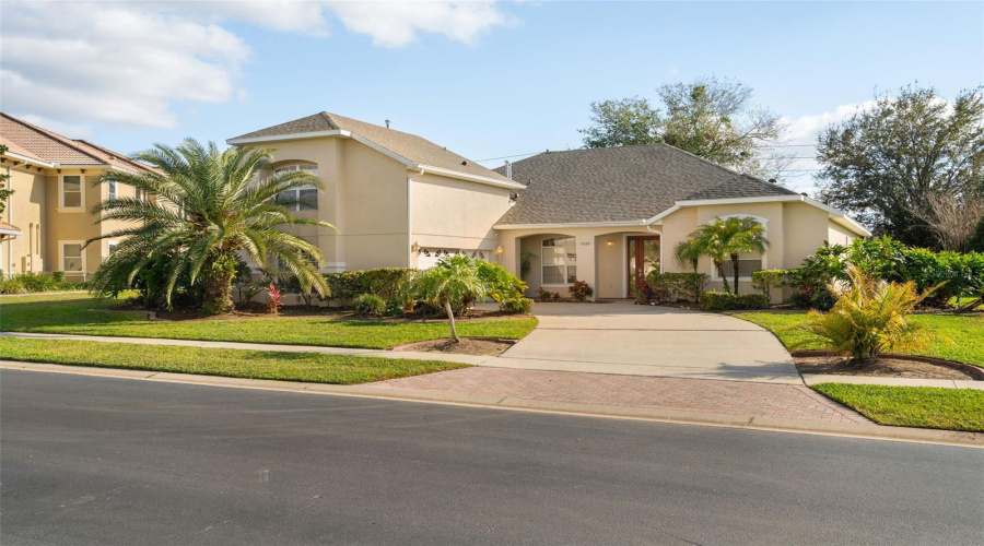 KISSIMMEE, Florida 34747, 5 Bedrooms Bedrooms, ,4 BathroomsBathrooms,Residential,For Sale,SEA PEARL,0,MFRTB8479112