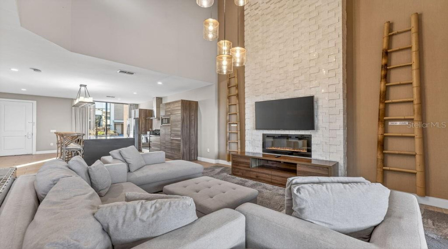 KISSIMMEE, Florida 34747, 3 Bedrooms Bedrooms, ,3 BathroomsBathrooms,Residential,For Sale,ROCKEFELLER,0,MFRO6385107