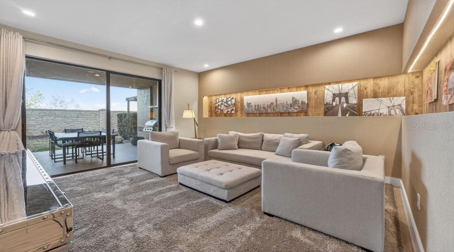 KISSIMMEE, Florida 34747, 3 Bedrooms Bedrooms, ,3 BathroomsBathrooms,Residential,For Sale,ROCKEFELLER,0,MFRO6385107