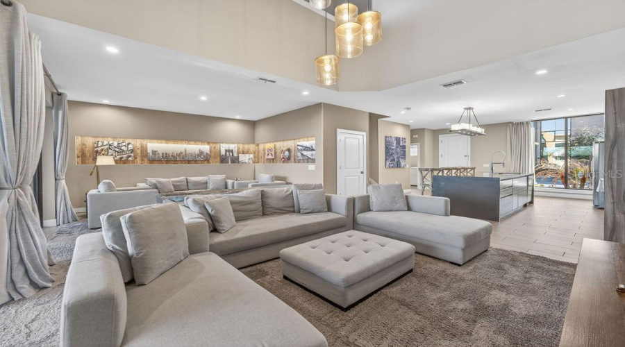 KISSIMMEE, Florida 34747, 3 Bedrooms Bedrooms, ,3 BathroomsBathrooms,Residential,For Sale,ROCKEFELLER,0,MFRO6385107