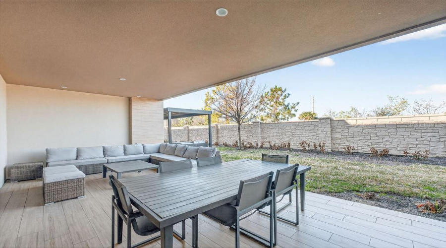 KISSIMMEE, Florida 34747, 3 Bedrooms Bedrooms, ,3 BathroomsBathrooms,Residential,For Sale,ROCKEFELLER,0,MFRO6385107