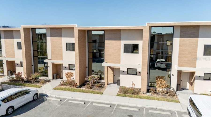 KISSIMMEE, Florida 34747, 3 Bedrooms Bedrooms, ,3 BathroomsBathrooms,Residential,For Sale,ROCKEFELLER,0,MFRO6385107