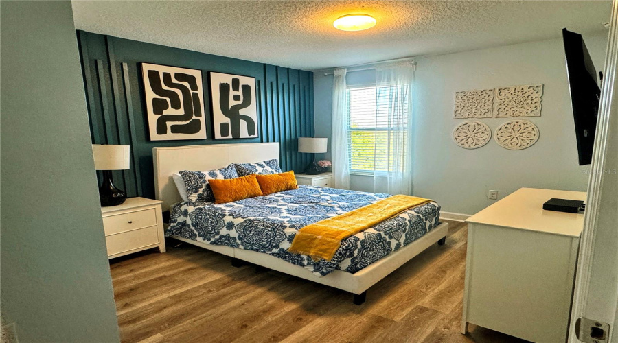 DAVENPORT, Florida 33896, 6 Bedrooms Bedrooms, ,6 BathroomsBathrooms,Residential,For Sale,INTERLOCKING,0,MFRO6384488