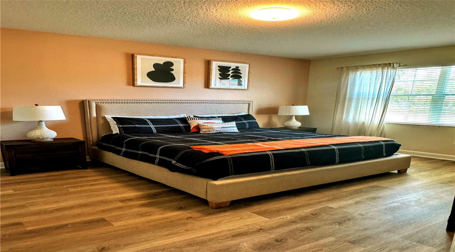 DAVENPORT, Florida 33896, 6 Bedrooms Bedrooms, ,6 BathroomsBathrooms,Residential,For Sale,INTERLOCKING,0,MFRO6384488