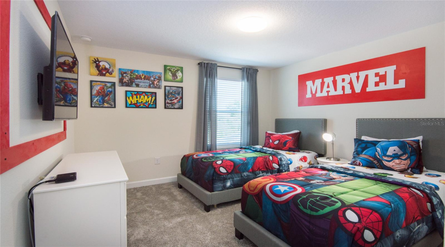 DAVENPORT, Florida 33896, 6 Bedrooms Bedrooms, ,6 BathroomsBathrooms,Residential,For Sale,INTERLOCKING,0,MFRO6384488