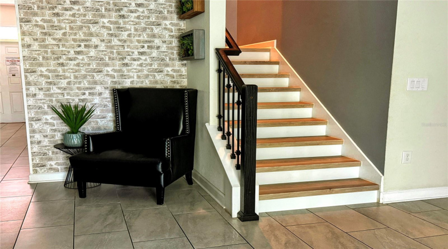 DAVENPORT, Florida 33896, 6 Bedrooms Bedrooms, ,6 BathroomsBathrooms,Residential,For Sale,INTERLOCKING,0,MFRO6384488