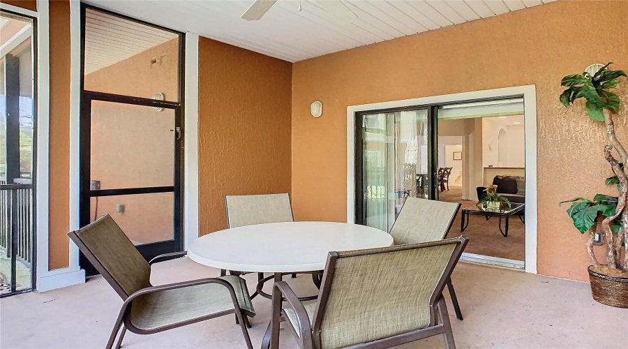 KISSIMMEE, Florida 34747, 2 Bedrooms Bedrooms, ,2 BathroomsBathrooms,Residential,For Sale,PIRATES RETREAT,0,MFRS5137797