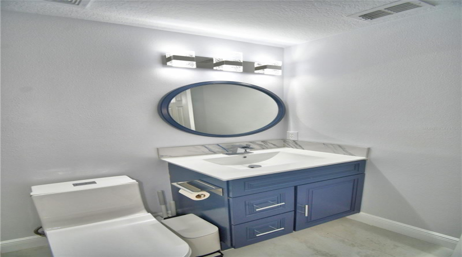 DAVENPORT, Florida 33837, 4 Bedrooms Bedrooms, ,3 BathroomsBathrooms,Residential,For Sale,TIVOLI,0,MFRO6384560