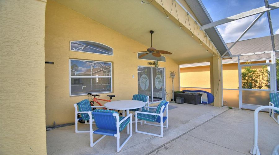 DAVENPORT, Florida 33837, 4 Bedrooms Bedrooms, ,3 BathroomsBathrooms,Residential,For Sale,TIVOLI,0,MFRO6384560