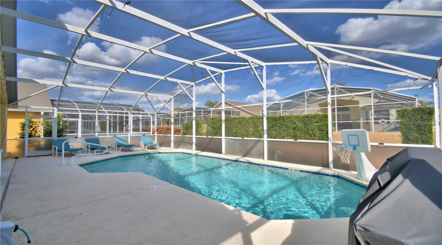 DAVENPORT, Florida 33837, 4 Bedrooms Bedrooms, ,3 BathroomsBathrooms,Residential,For Sale,TIVOLI,0,MFRO6384560