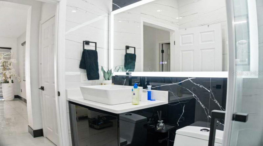 KISSIMMEE, Florida 34746, 5 Bedrooms Bedrooms, ,3 BathroomsBathrooms,Residential,For Sale,RAINIER,0,MFRS5144514