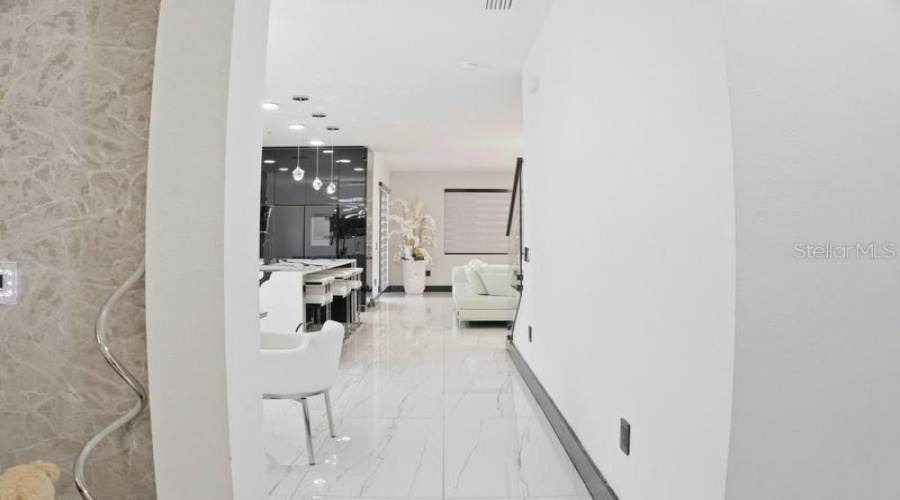 KISSIMMEE, Florida 34746, 5 Bedrooms Bedrooms, ,3 BathroomsBathrooms,Residential,For Sale,RAINIER,0,MFRS5144514