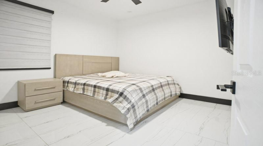 KISSIMMEE, Florida 34746, 5 Bedrooms Bedrooms, ,3 BathroomsBathrooms,Residential,For Sale,RAINIER,0,MFRS5144514