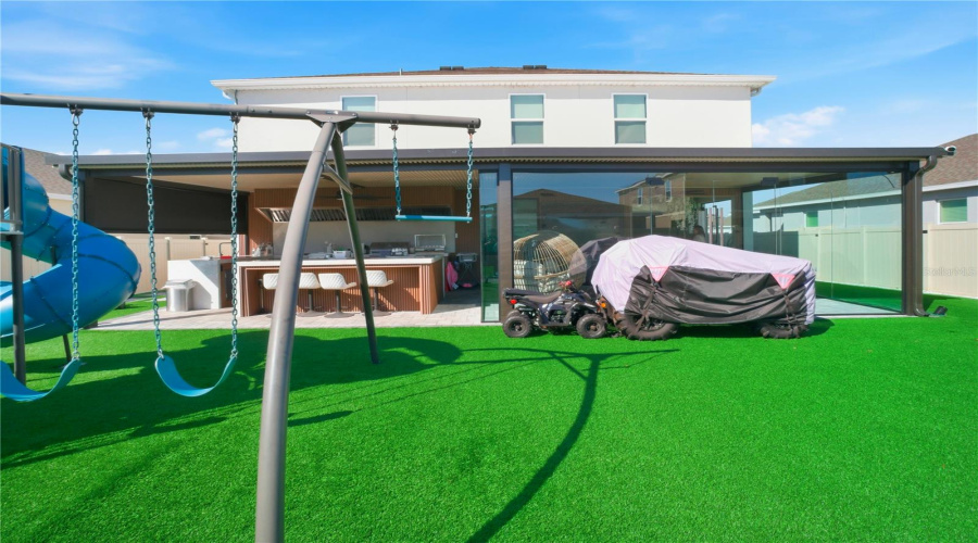 KISSIMMEE, Florida 34746, 5 Bedrooms Bedrooms, ,3 BathroomsBathrooms,Residential,For Sale,RAINIER,0,MFRS5144514