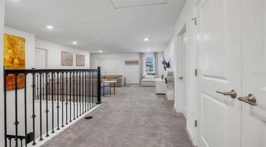 DAVENPORT, Florida 33896, 8 Bedrooms Bedrooms, ,5 BathroomsBathrooms,Residential,For Sale,SOMMERSET HILLS,0,MFRO6384809