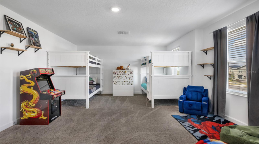 DAVENPORT, Florida 33896, 8 Bedrooms Bedrooms, ,5 BathroomsBathrooms,Residential,For Sale,SOMMERSET HILLS,0,MFRO6384809