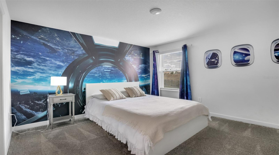 DAVENPORT, Florida 33896, 8 Bedrooms Bedrooms, ,5 BathroomsBathrooms,Residential,For Sale,SOMMERSET HILLS,0,MFRO6384809