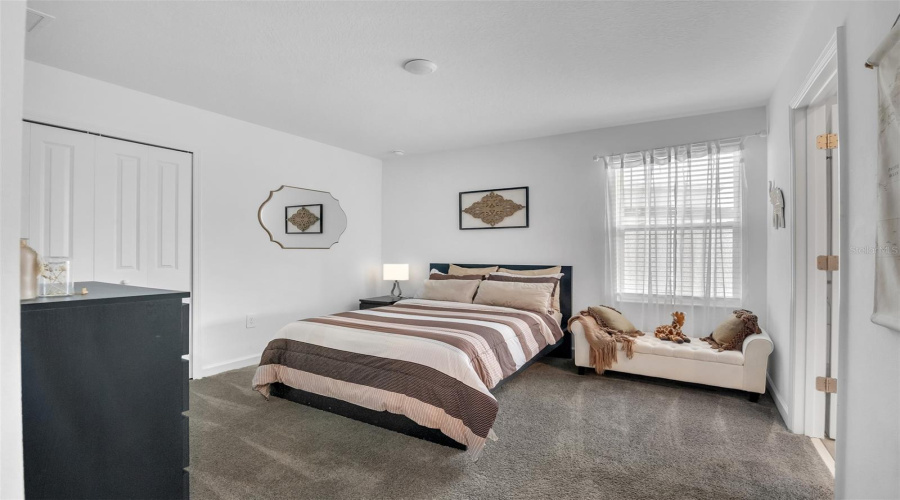 DAVENPORT, Florida 33896, 8 Bedrooms Bedrooms, ,5 BathroomsBathrooms,Residential,For Sale,SOMMERSET HILLS,0,MFRO6384809