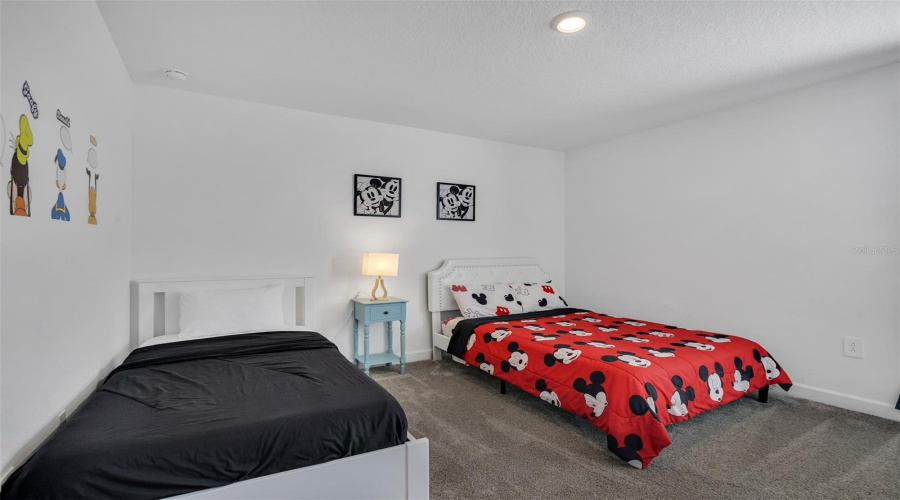 DAVENPORT, Florida 33896, 8 Bedrooms Bedrooms, ,5 BathroomsBathrooms,Residential,For Sale,SOMMERSET HILLS,0,MFRO6384809