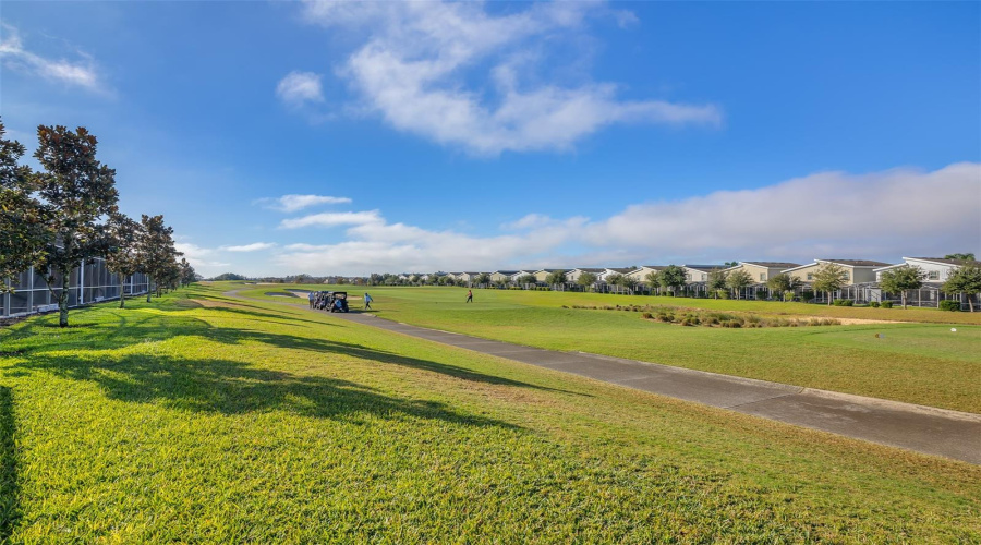 DAVENPORT, Florida 33896, 8 Bedrooms Bedrooms, ,5 BathroomsBathrooms,Residential,For Sale,SOMMERSET HILLS,0,MFRO6384809