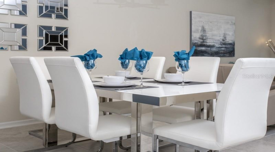 KISSIMMEE, Florida 34746, 2 Bedrooms Bedrooms, ,2 BathroomsBathrooms,Residential,For Sale,CLOCK TOWER DR,0,MFRO6187386