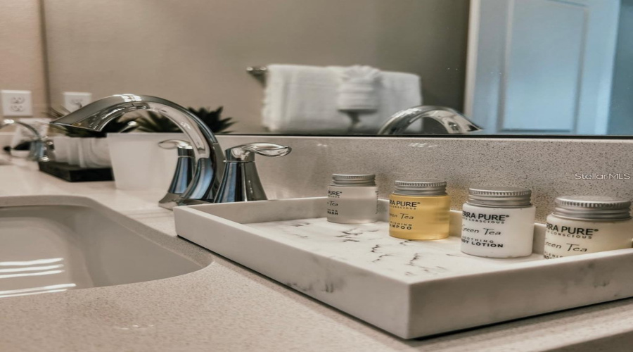 DAVENPORT, Florida 33896, 3 Bedrooms Bedrooms, ,3 BathroomsBathrooms,Residential,For Sale,VILLA DOMANI,0,MFRS5133068