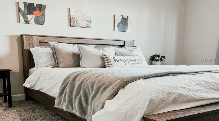 DAVENPORT, Florida 33896, 3 Bedrooms Bedrooms, ,3 BathroomsBathrooms,Residential,For Sale,VILLA DOMANI,0,MFRS5133068