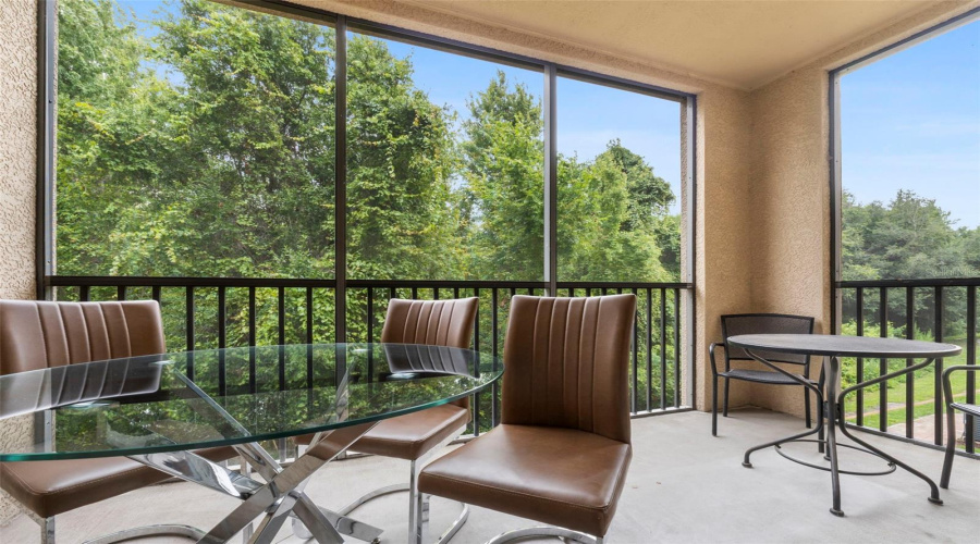 DAVENPORT, Florida 33896, 2 Bedrooms Bedrooms, ,2 BathroomsBathrooms,Residential,For Sale,TUSCAN,0,MFRO6328531