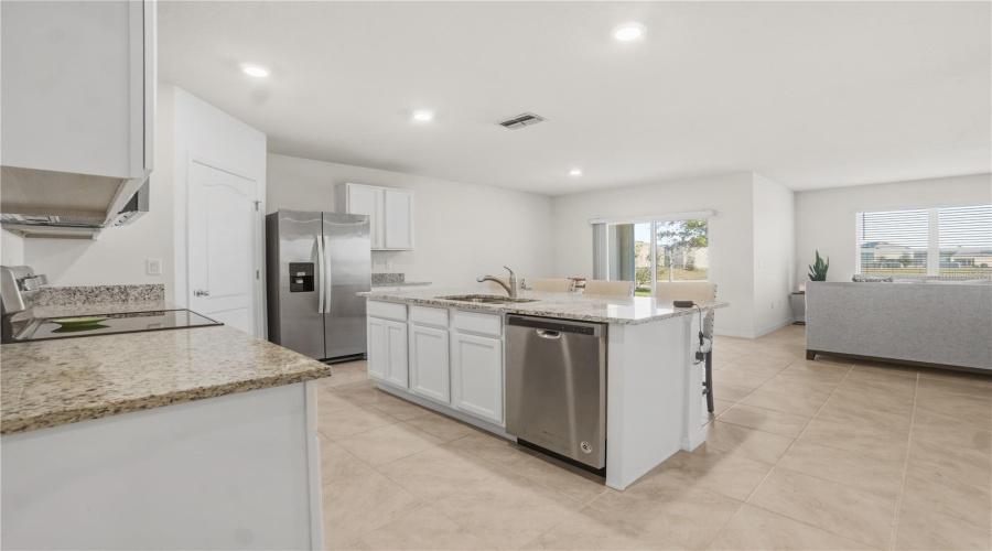 DAVENPORT, Florida 33837, 4 Bedrooms Bedrooms, ,2 BathroomsBathrooms,Residential,For Sale,BROOKLET,0,MFRO6384294