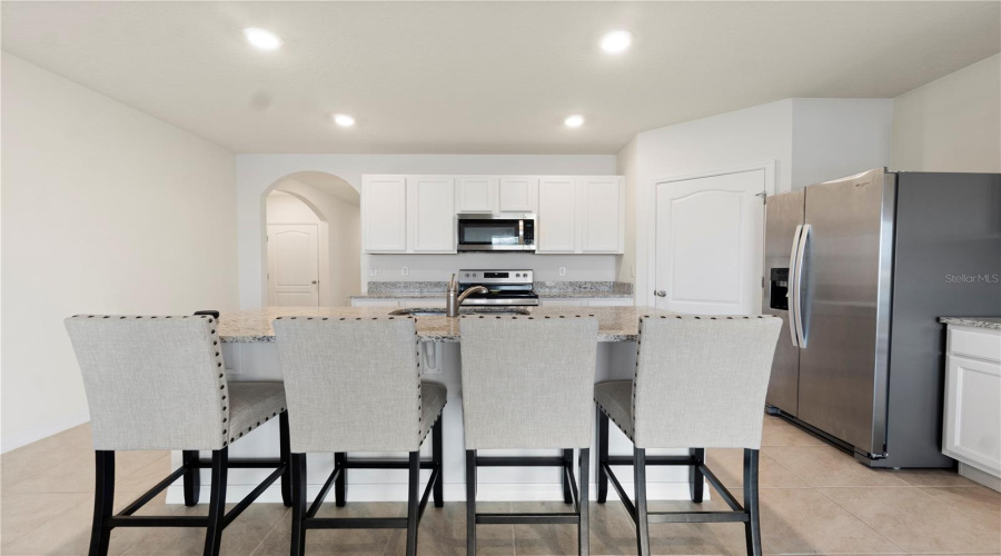 DAVENPORT, Florida 33837, 4 Bedrooms Bedrooms, ,2 BathroomsBathrooms,Residential,For Sale,BROOKLET,0,MFRO6384294