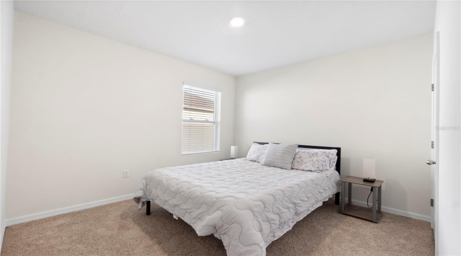 DAVENPORT, Florida 33837, 4 Bedrooms Bedrooms, ,2 BathroomsBathrooms,Residential,For Sale,BROOKLET,0,MFRO6384294