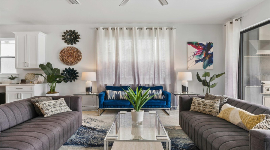 REUNION, Florida 34747, 6 Bedrooms Bedrooms, ,5 BathroomsBathrooms,Residential,For Sale,GATHERING,0,MFRO6385295