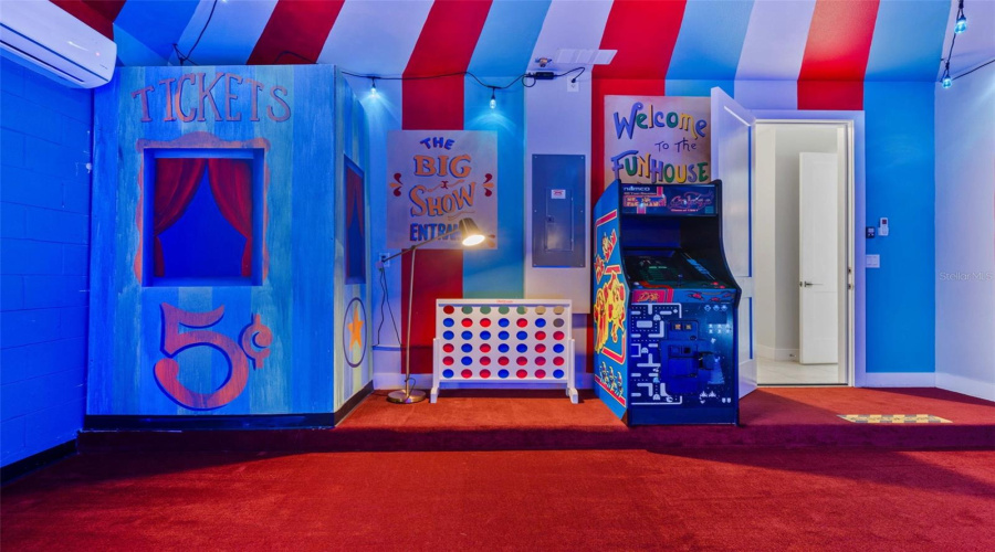 REUNION, Florida 34747, 6 Bedrooms Bedrooms, ,5 BathroomsBathrooms,Residential,For Sale,GATHERING,0,MFRO6385295