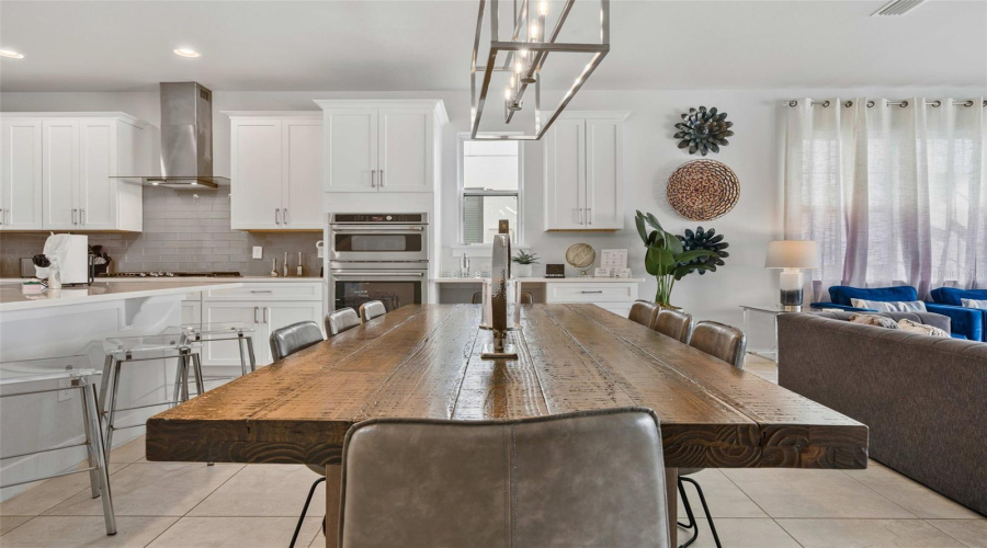 REUNION, Florida 34747, 6 Bedrooms Bedrooms, ,5 BathroomsBathrooms,Residential,For Sale,GATHERING,0,MFRO6385295