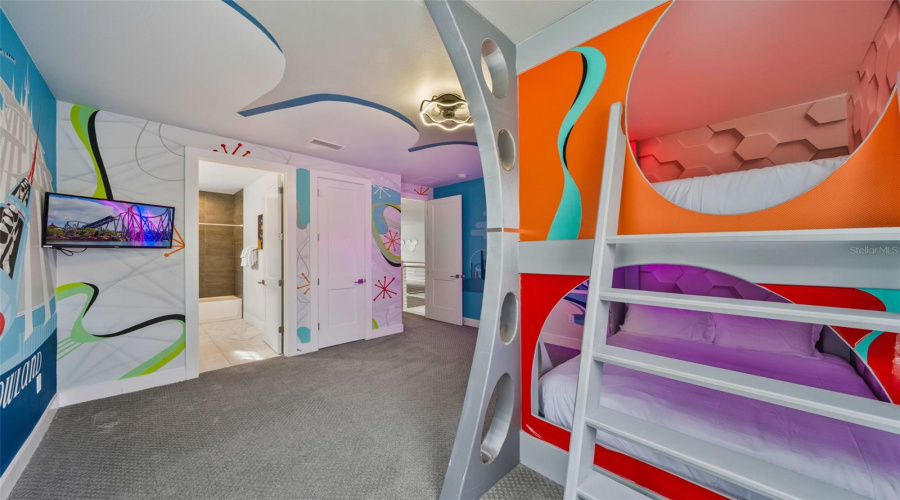 REUNION, Florida 34747, 6 Bedrooms Bedrooms, ,5 BathroomsBathrooms,Residential,For Sale,GATHERING,0,MFRO6385295