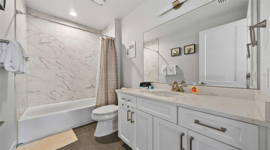 REUNION, Florida 34747, 6 Bedrooms Bedrooms, ,5 BathroomsBathrooms,Residential,For Sale,GATHERING,0,MFRO6385295