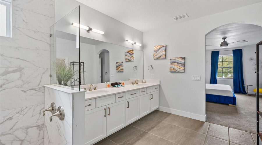 REUNION, Florida 34747, 6 Bedrooms Bedrooms, ,5 BathroomsBathrooms,Residential,For Sale,GATHERING,0,MFRO6385295