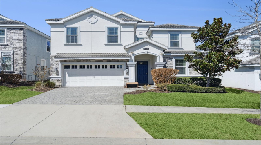 DAVENPORT, Florida 33896, 9 Bedrooms Bedrooms, ,5 BathroomsBathrooms,Residential,For Sale,STINGER,0,MFRS5144582