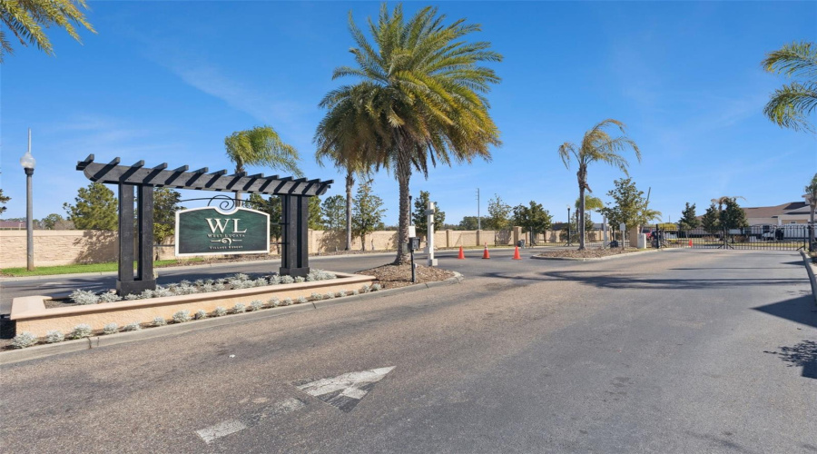 KISSIMMEE, Florida 34747, 4 Bedrooms Bedrooms, ,3 BathroomsBathrooms,Residential,For Sale,WISH,0,MFRO6385789