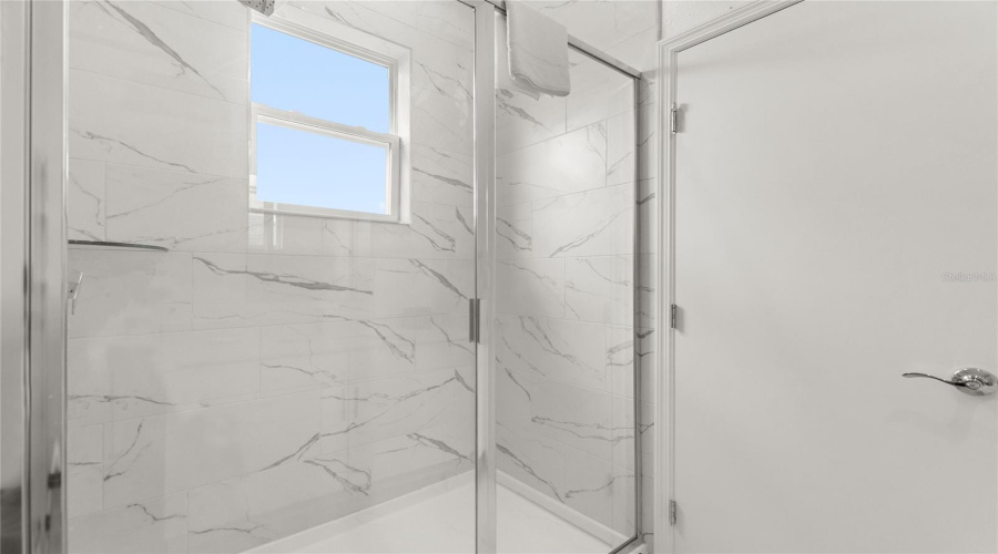 DAVENPORT, Florida 33896, 3 Bedrooms Bedrooms, ,2 BathroomsBathrooms,Residential,For Sale,TRIKOMO,0,MFRO6385848