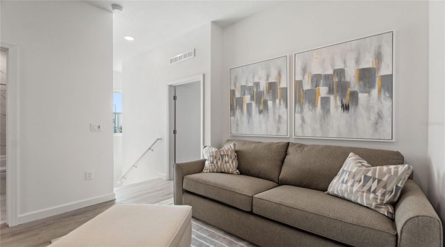 DAVENPORT, Florida 33896, 3 Bedrooms Bedrooms, ,2 BathroomsBathrooms,Residential,For Sale,TRIKOMO,0,MFRO6385848