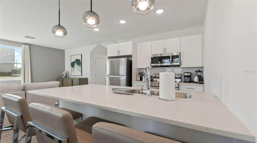 DAVENPORT, Florida 33896, 3 Bedrooms Bedrooms, ,2 BathroomsBathrooms,Residential,For Sale,TRIKOMO,0,MFRO6385848