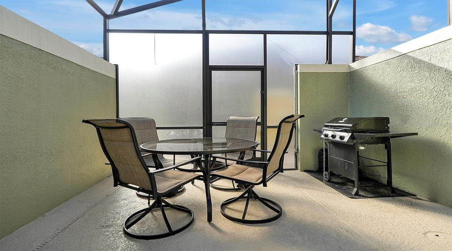 KISSIMMEE, Florida 34747, 5 Bedrooms Bedrooms, ,4 BathroomsBathrooms,Residential,For Sale,CALIFORNIA PALM,0,MFRO6385662