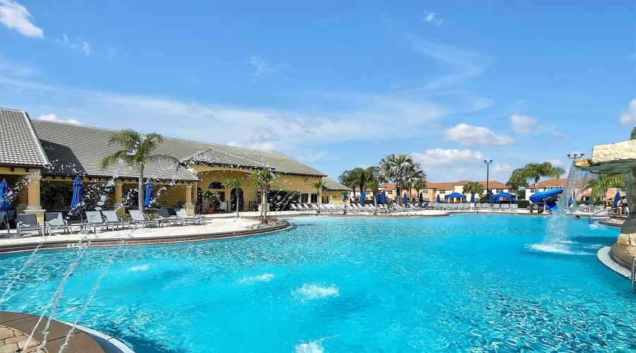 KISSIMMEE, Florida 34747, 5 Bedrooms Bedrooms, ,4 BathroomsBathrooms,Residential,For Sale,CALIFORNIA PALM,0,MFRO6385662